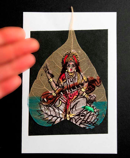 Carte Artisanale Peinture Sur Feuille De Pipal – Saraswati