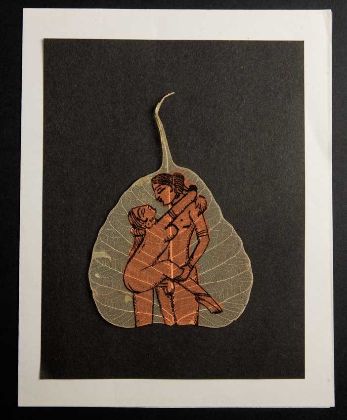 Carte Kamasutra Sur Feuille de Pipal – Peinture Artisanale Indienne