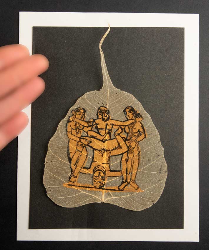 Carte Kamasutra Sur Feuille de Pipal – Peinture Artisanale Indienne