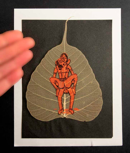 Carte Kamasutra Sur Feuille de Pipal – Peinture Artisanale Indienne
