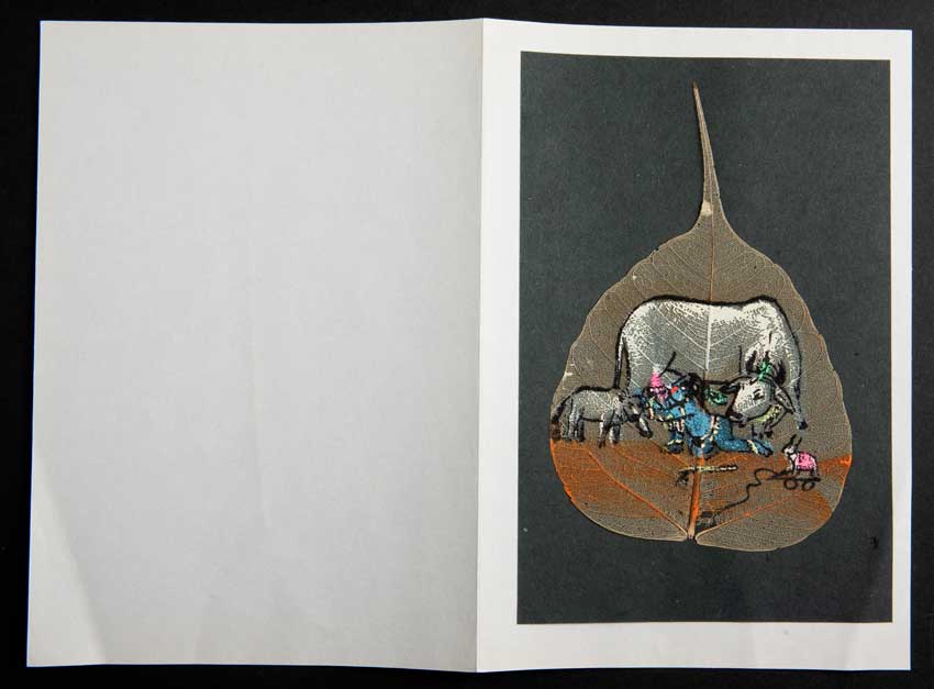 Carte Artisanale Peinture Sur Feuille De Pipal – Bébé Shiva Et Gao Mata
