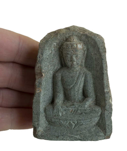 Statuette Bouddha tibétain en pierre – Sculpture artisanale népalaise en saponite