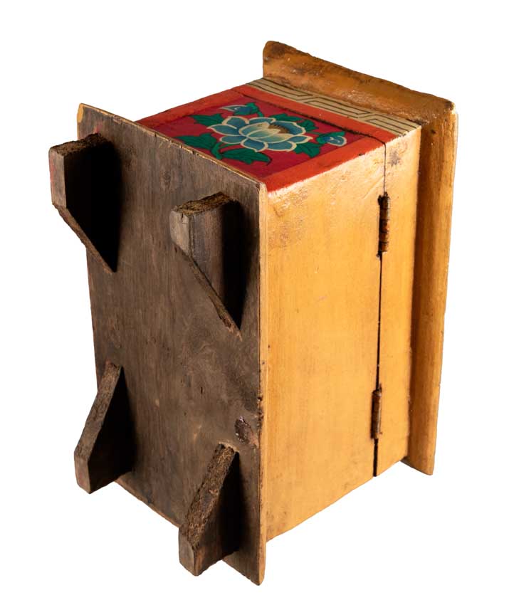 Boîte à bijoux en bois artisanale du Népal – coffret bouddhiste décor Conque, Lotus et Nœud infini