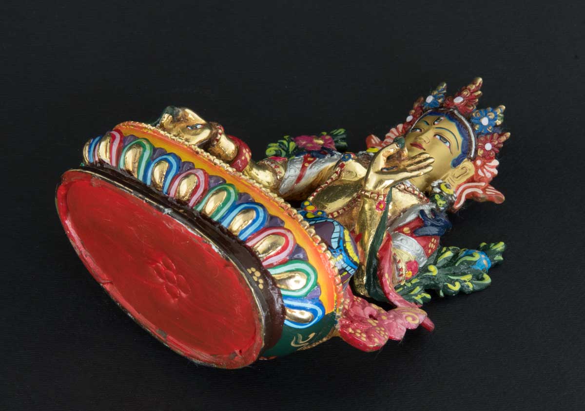Statue Bouddhiste Tara Blanche En Cuivre Doré Multicolore – Artisanat De Patan Au Népal