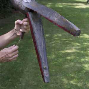 Ancien Masque Oiseau Népalais – Masque Zoomorphe Chamanique – Bois