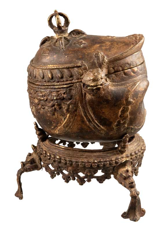Grand Kapala Tibétain avec Support en Alliage de Cuivre – Coupe Crânienne de Rituel Bouddhiste