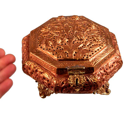 Grand brûleur d’encens tibétain en cuivre et laiton – boîte à bijoux multifonction ajourée