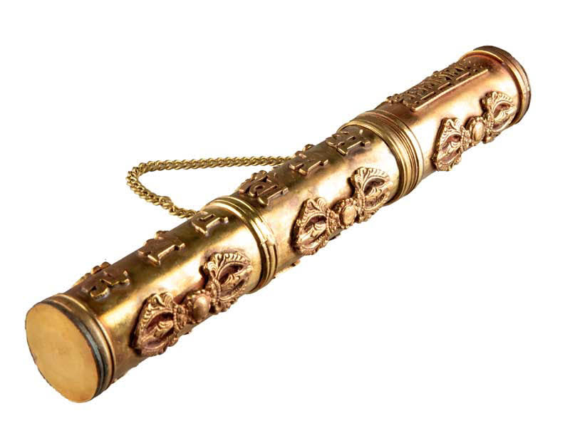 Étui à encens tibétain en cuivre et laiton – porte-manuscrit décoré du Vajra et de mantras
