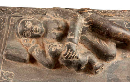 Poids Chinois en Pierre Sculptée – Maternité, Art Traditionnel Ming Qing
