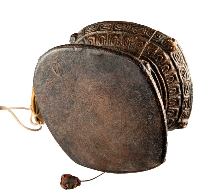 Damaru Tibétain Ancien – Tambourin Rituel du Chöd en Bois de Ronce de l’Himalaya avec Étui