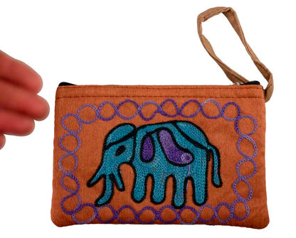 Porte-Monnaie Brodé Éléphant Bleu sur Fond Marron – Népal