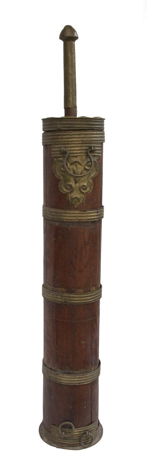 Ancienne Baratte à Thé Tibétaine au Beurre de Yak – Grande Taille 112 cm