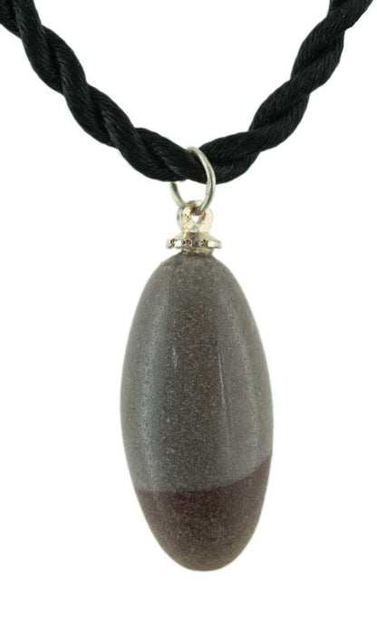 Pendentif Shiva Lingam En Pierre Roulée – Quartz Crypto-Cristallin