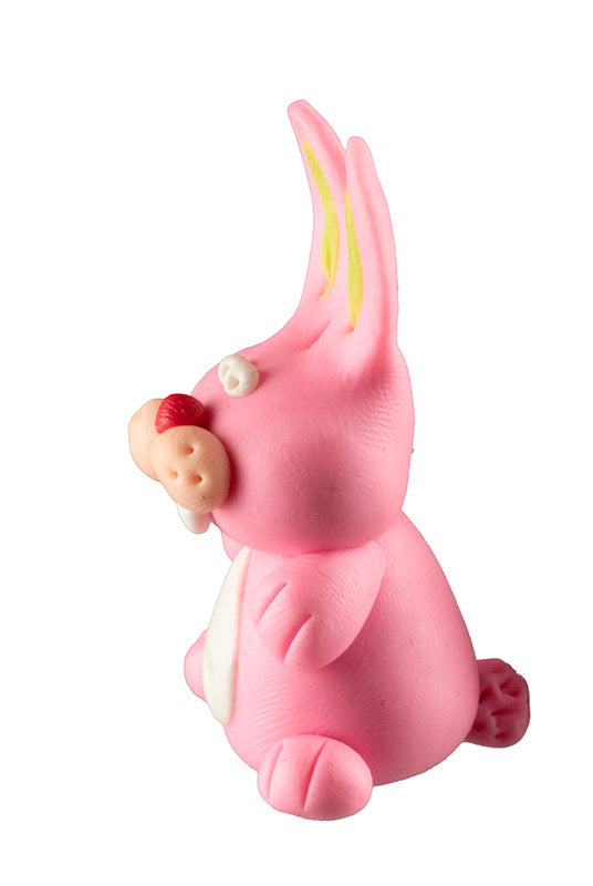 Figurine Miniature Lapin Rose – Artisanat Thaïlandais en Pâte Polymère