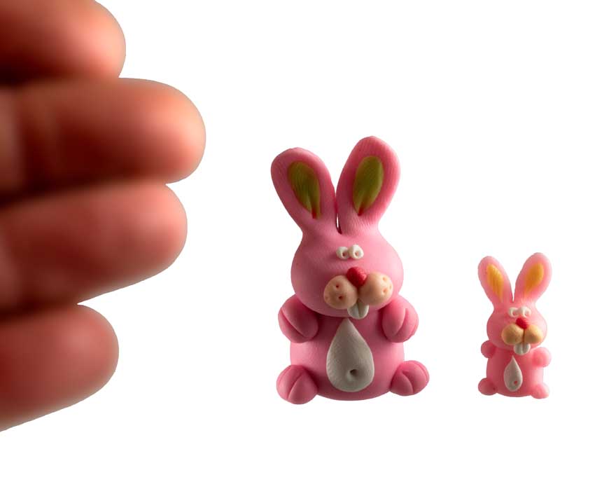 Figurines Duo de Lapins Roses – Pâte Polymère Artisanale de Thaïlande