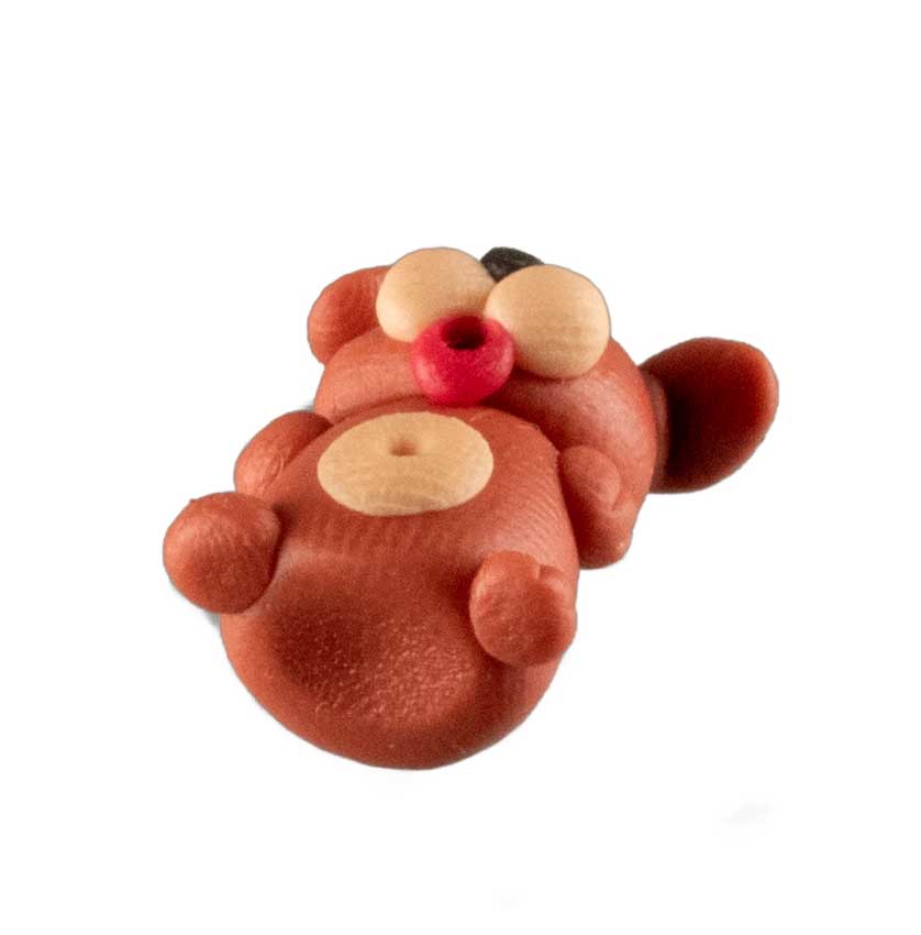 Figurine Miniature Chien – Artisanat Thaïlandais en Pâte Polymère