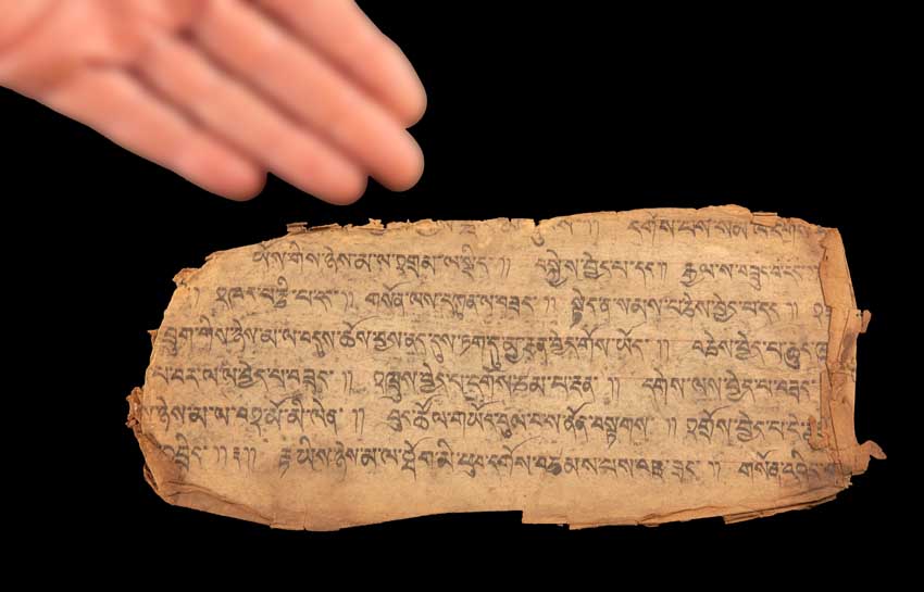 Ancienne Page de Prières Tibétaines Manuscrite – Manuscrit Bouddhiste du Népal