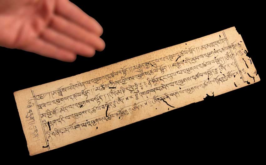 Ancienne Page de Prières Tibétaines Manuscrite – Manuscrit Bouddhiste du Népal
