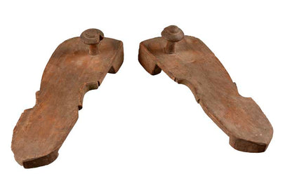 Anciennes Paduka en Bois – Sandales Traditionnelles du Népal