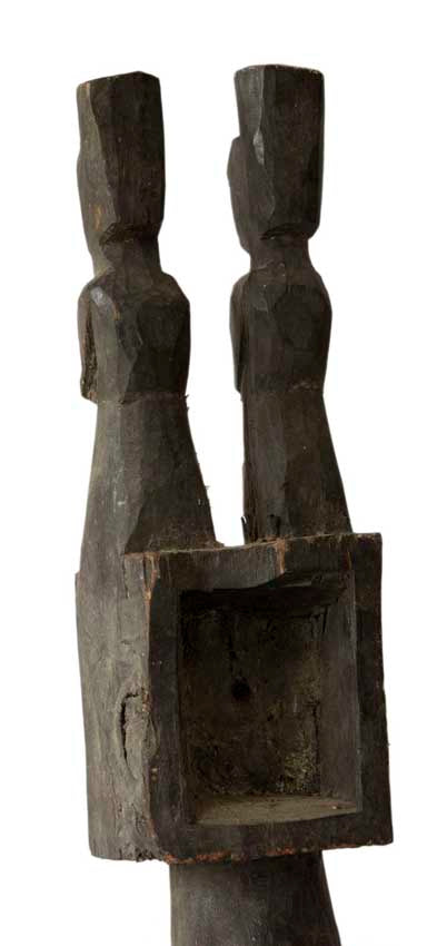 Dhodro Banam Vièle Anthropomorphe Santhal du Népal