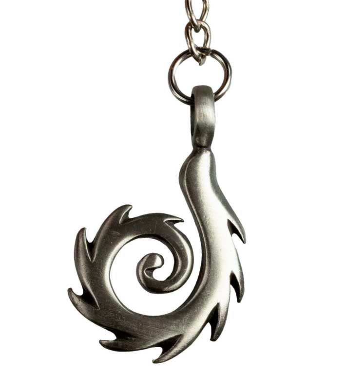 Bijou de Sac ou Porte-Clé Maori Hameçon en Métal – Hei Matau