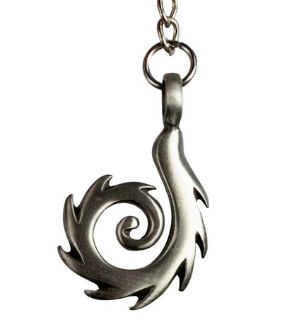 Bijou de Sac ou Porte-Clé Maori Hameçon en Métal – Hei Matau