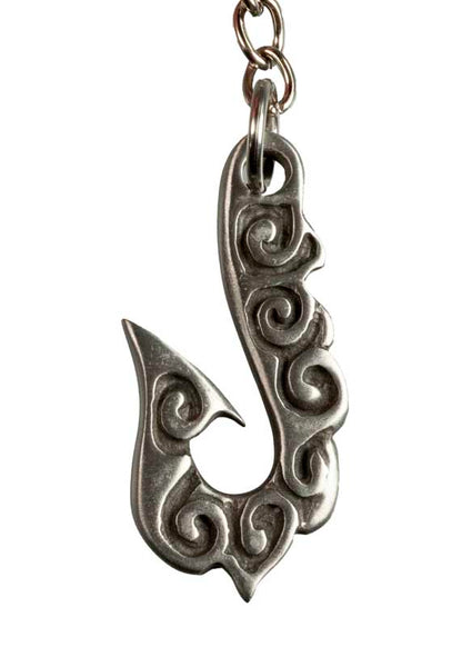 Bijou de Sac ou Porte-Clé Maori Hameçon en Métal – Hei Matau