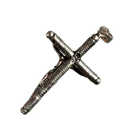 Pendentif croix crucifix en argent 925 – bijou chrétien de foi et de dévotion