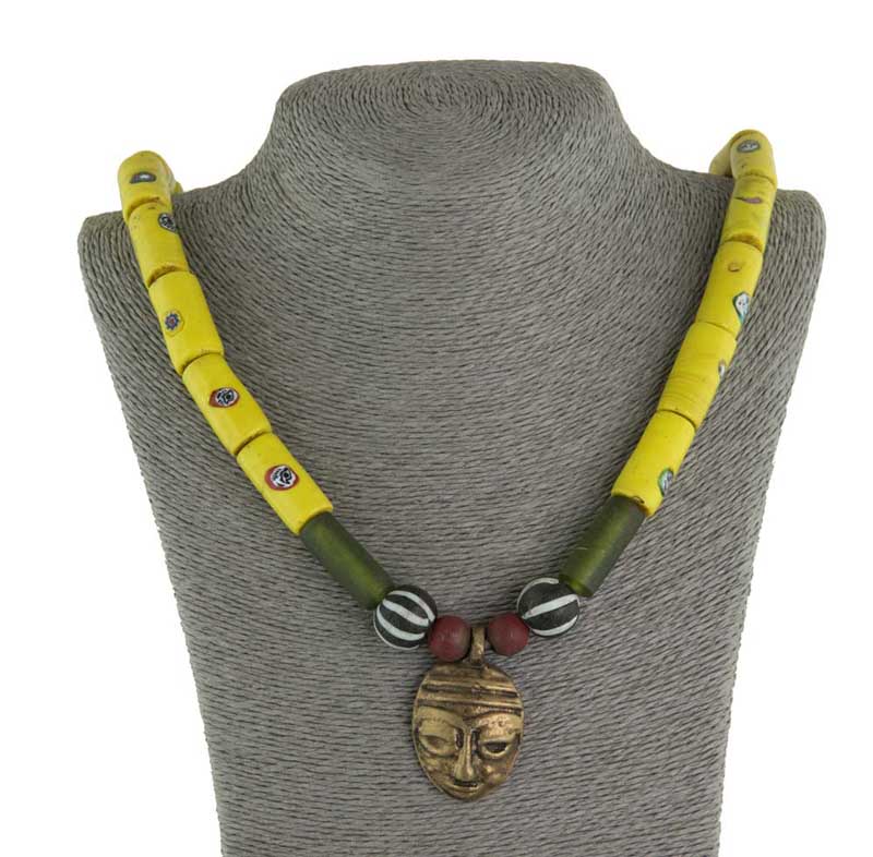 Collier Ethnique Naga Konyak En Perles De Verre Et Laiton – Artisanat Du Nagaland