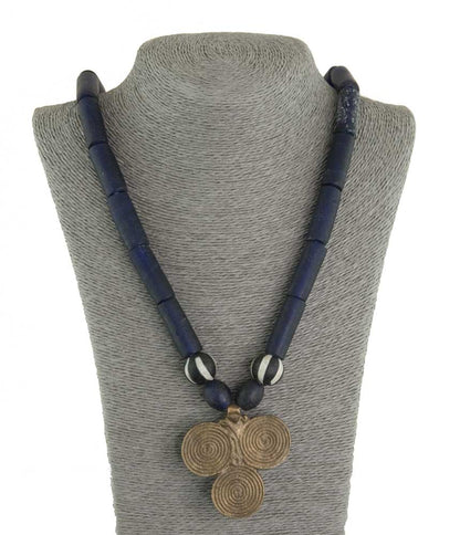 Collier Ethnique Naga Konyak En Perles De Verre Et Bronze – Artisanat Du Nagaland