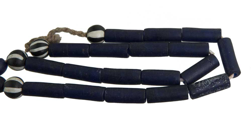 Collier Ethnique Naga Konyak En Perles De Verre Et Bronze – Artisanat Du Nagaland