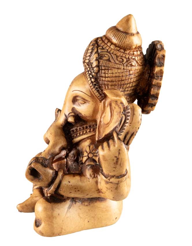 Statue Ganesh Assis En Résine Beige – Artisanat Népalais