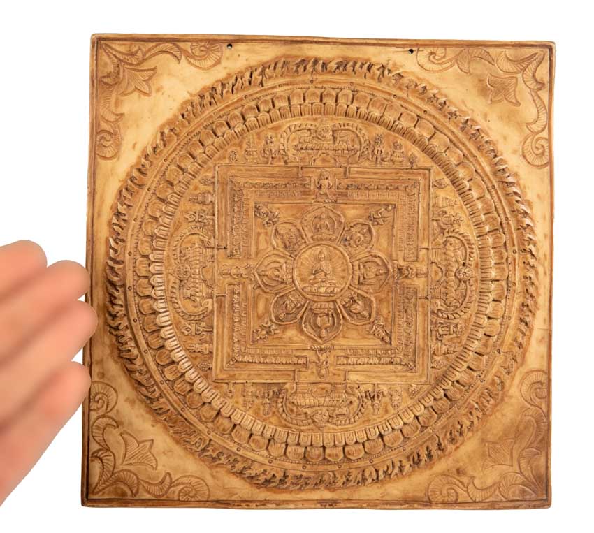 Plaque Murale Mandala Des Cinq Dhyani Bouddhas – Résine Artisanale Du Népal
