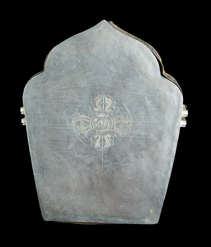 Grand Ghau tibétain – reliquaire bouddhiste pour amulette en cuivre doré (qualité muséale)
