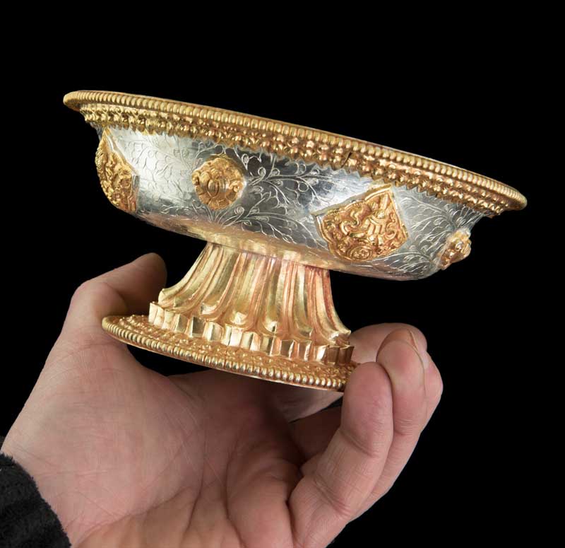 Serkyem tibétain en cuivre – Set d'offrandes rituelles bouddhistes qualité muséale