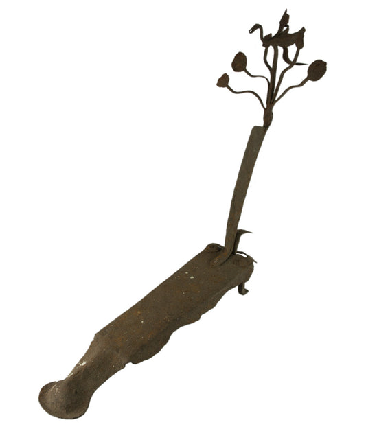 Coupe-Légumes Népalais Ancien en Fer – Motifs Oiseau et Végétation