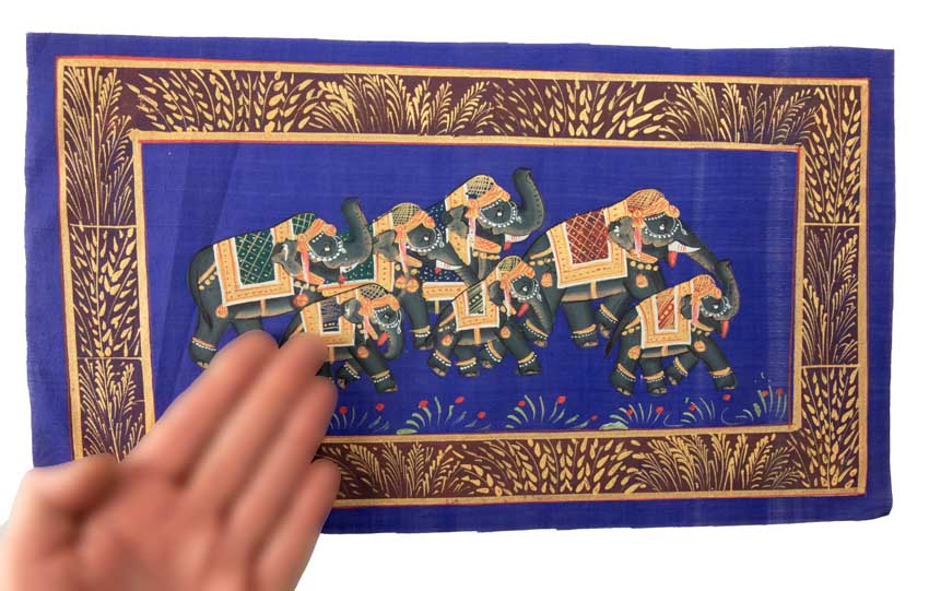Peinture Moghole Éléphant Royal et Parade 39 cm – Artisanat Indien Fait Main