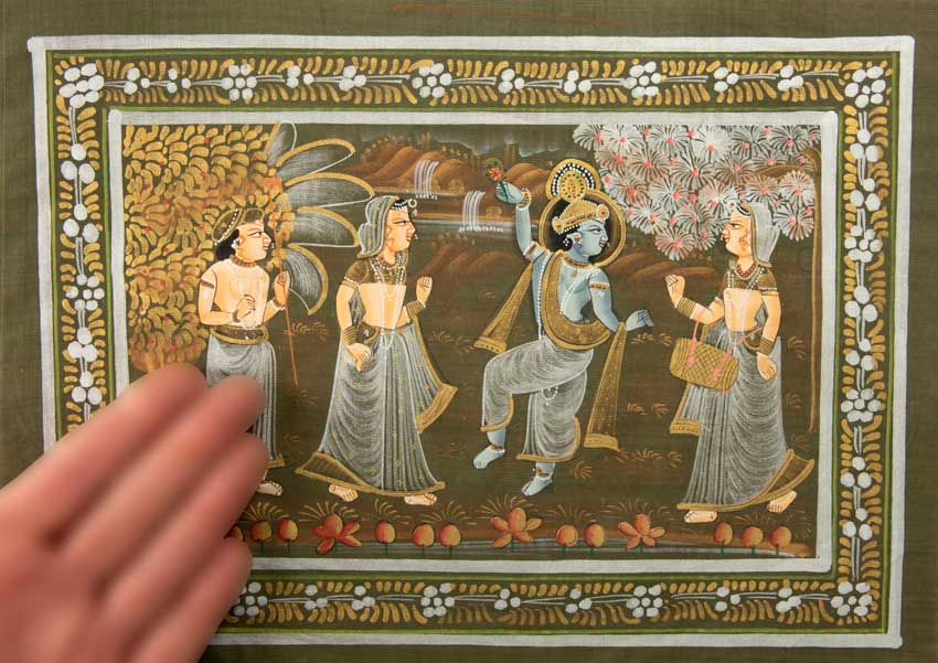 Peinture Moghole Krishna et Radha Dansant 39 cm – Artisanat Indien Fait Main
