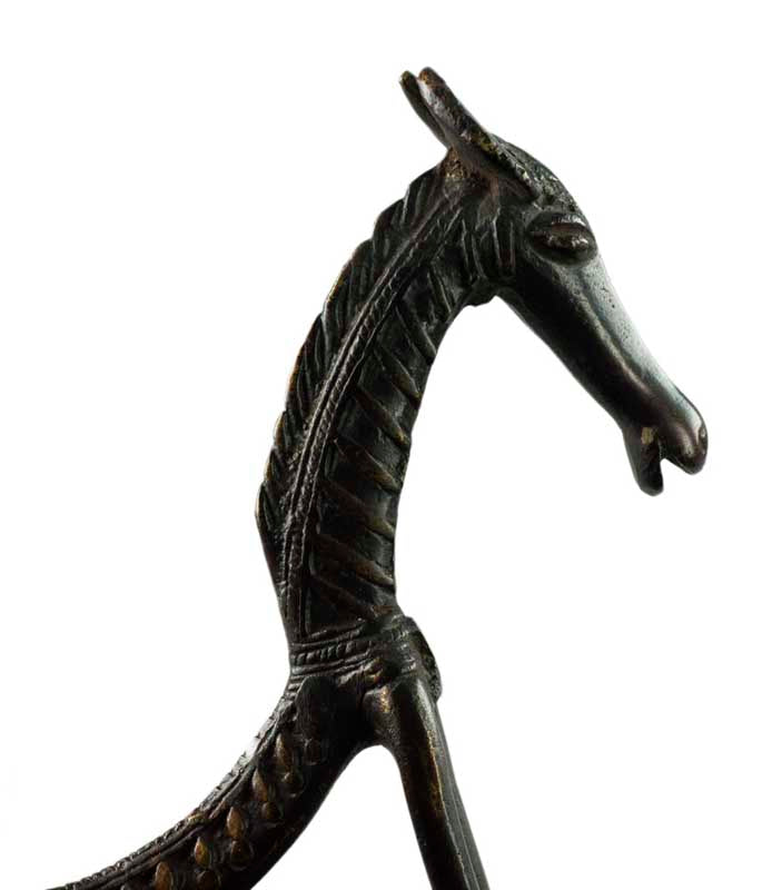 Statue Cheval Dos Courbé en Métal – Sculpture Ethnique Orissa Inde