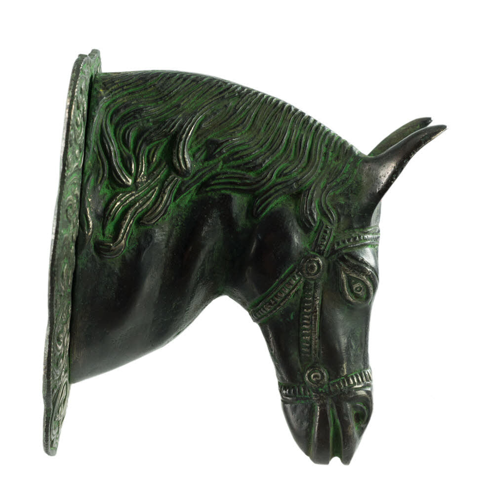 Patère à Collier Tête de Cheval en Aluminium – Figurine Équestre Artisanale
