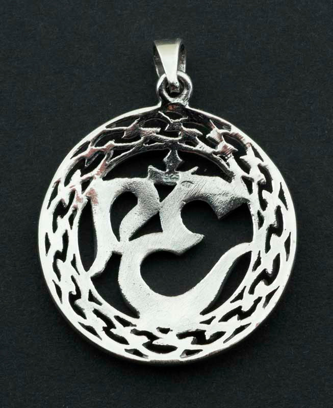 Pendentif Tibétain Om Sacré En Argent Massif 925