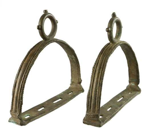 Paire D'Anciens Étriers Équestres du Rajasthan – Bronze Inde