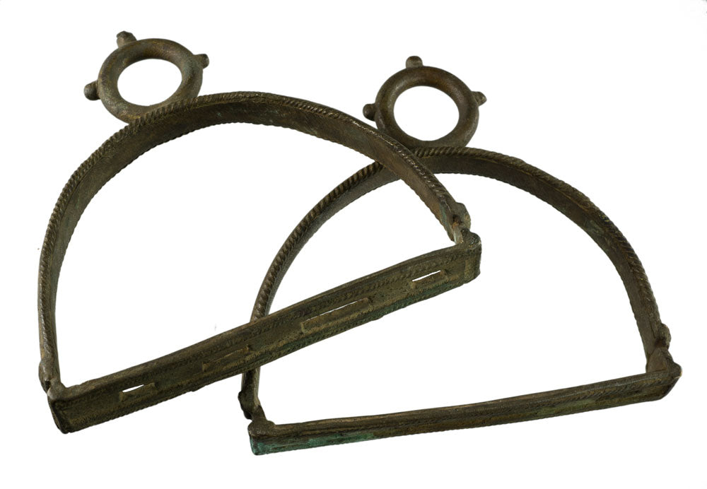 Paire D'Anciens Étriers Équestres du Rajasthan – Bronze Inde
