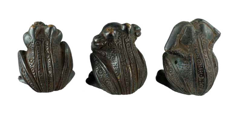 Statuettes Trois Grenouilles de la Sagesse En Laiton Patiné – Artisanat Indien