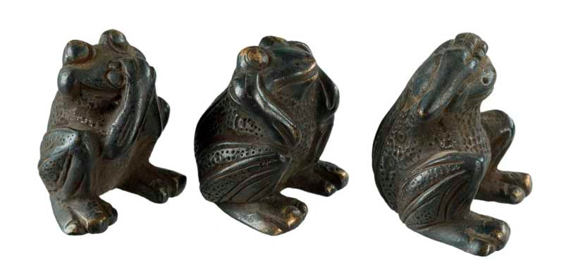 Statuettes Trois Grenouilles de la Sagesse En Laiton Patiné – Artisanat Indien