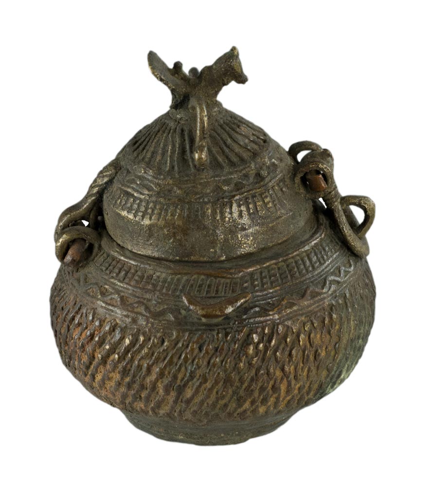 Ancienne Boîte à Bijoux Dhokra en Laiton – Art Tribal de Bastar – Inde