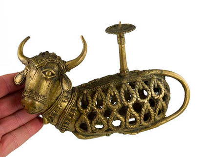 Statue Vache Sacrée Nandi Dhokra – Art Tribal Orissa en Laiton