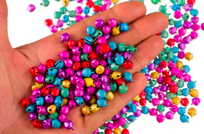 Lot de 50 ou 100 Mini Grelots Multicolores en Métal Ø 10mm – Accessoires Créatifs Indiens