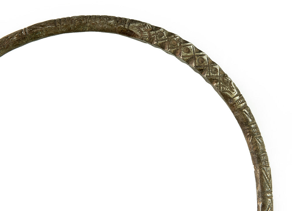 Collier Ethnique Hansuli Tharu – Ancienne Torque Décorative Du Népal