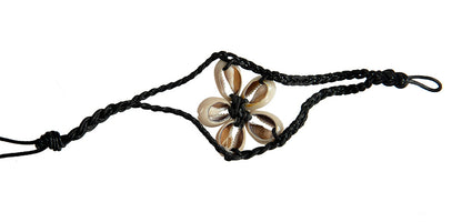 Bracelet Cauri Fleur en coquillages – Bijou ethnique artisanal